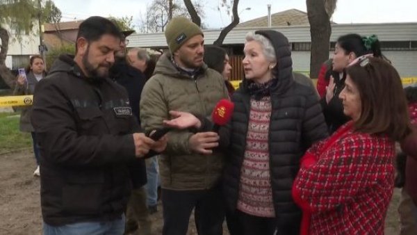 Vecinos de La Florida le responden a concejal por tardía respuesta a emergencia
