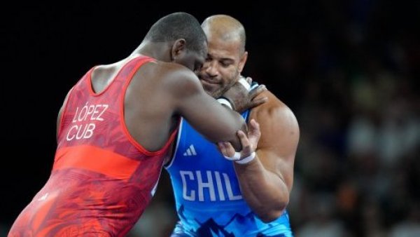 Yasmani Acosta y el millonario premio tras obtener medalla de plata en París 2024