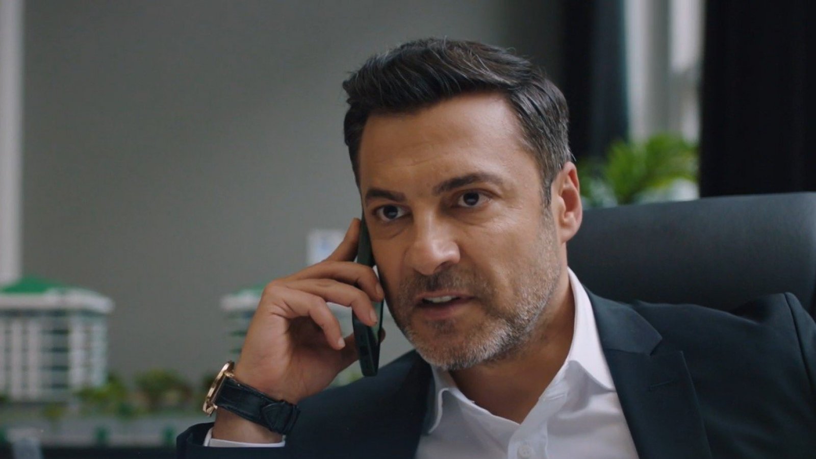 ¿Un chantaje a Omer?: Mira un avance de este martes de "Yo decido amar"
