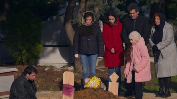 Todo por mi familia - T1E385 | ¡Hasta siempre Sengul!
