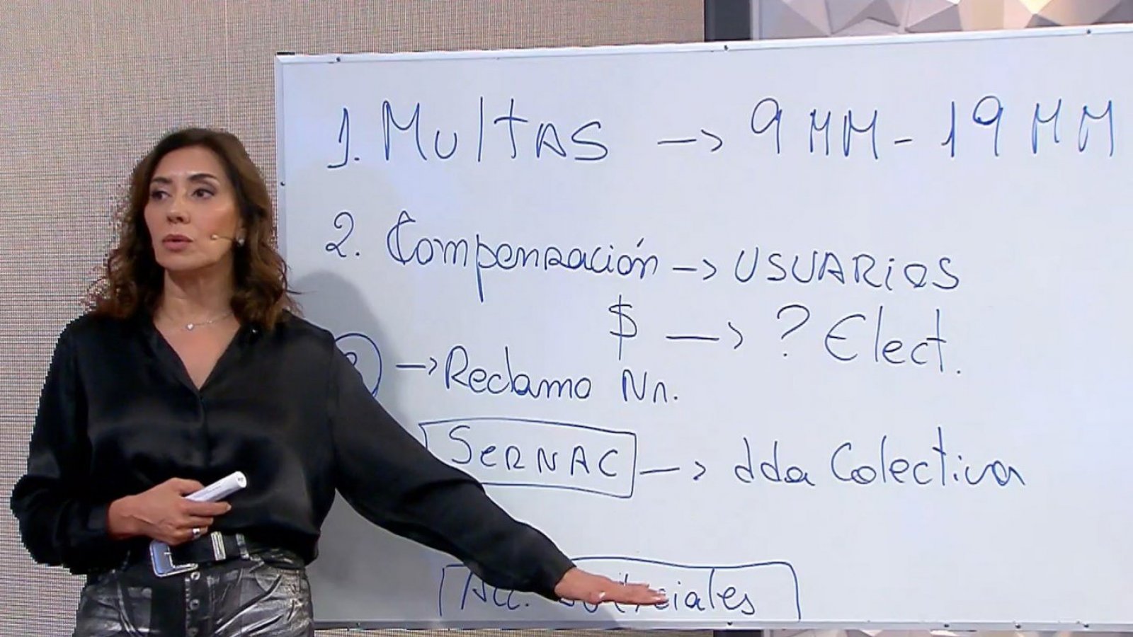La clase magistral de Carmen Gloria Arroyo: ¿Cómo pedir compensaciones por corte de luz?
