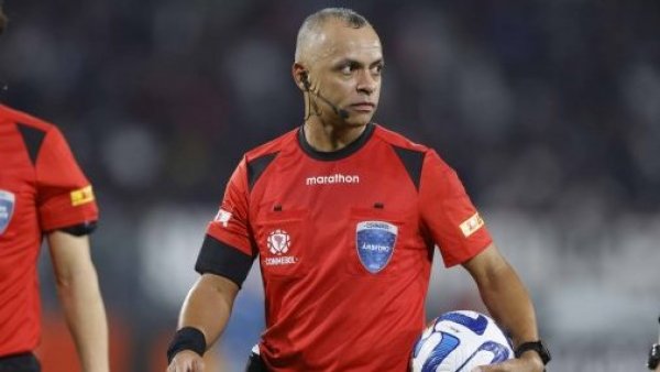Conmebol designó a un árbitro brasileño para duelo entre Colo Colo y Junior
