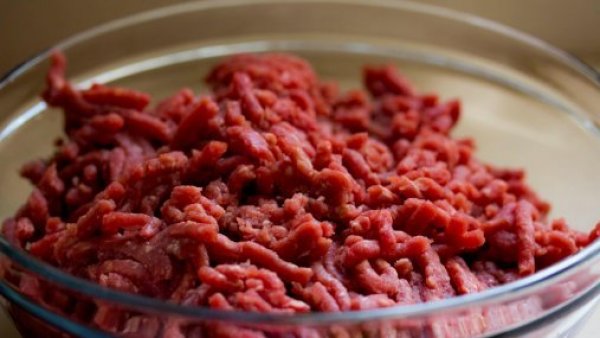 <p>Carne roja. Diabetes. </p>Estudio: comer carne roja aumentaría el riesgo de desarrollar diabetes tipo 2
