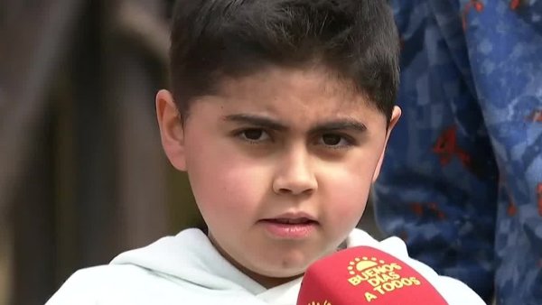 "Necesitamos a todos los chilenos para que pueda ser un niño feliz": Miguel requiere $3.500 millones para tratamiento