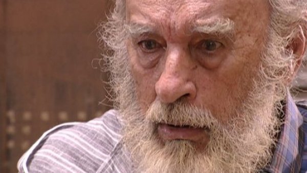 El Clon - T1E179 | El engaño al tío Abdul
