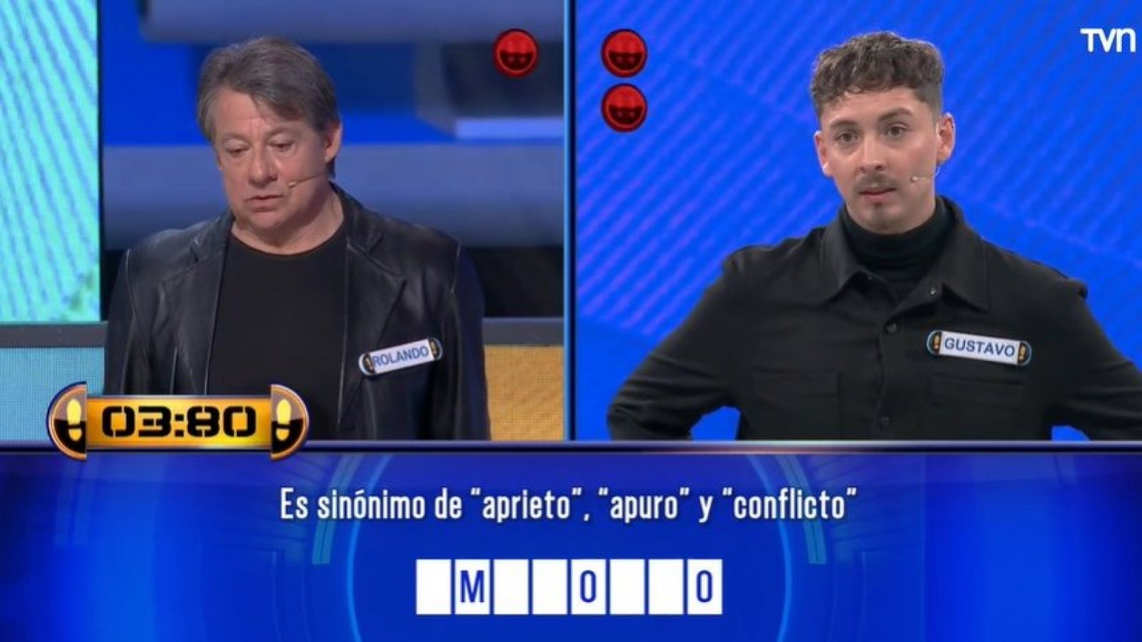 ¡Muere muere, cae cae! Así fue el duelo entre Rolando Valenzuela y Gustavo Luis
