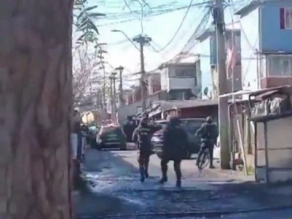 Balacera. Cesfam. Bajos de Mena.