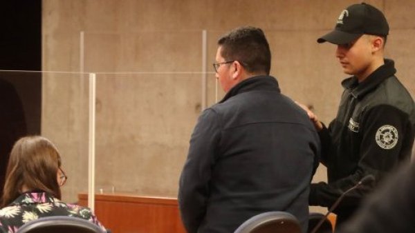 Arresto domiciliario para imputado por muerte de carabinero fuera del Caupolicán