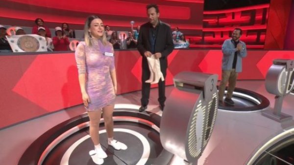 Tuvo que dejar sus botas: así fue la caída de Karla Melo
