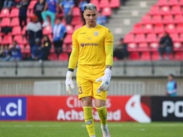 Cristóbal Campos.