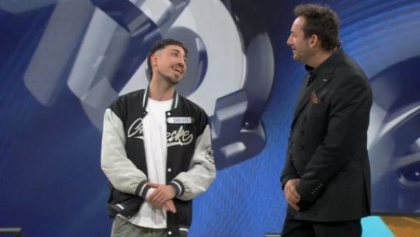 Daniel Fuenzalida fue "El Celestino" de Diego Urrutia y Carla Jara
