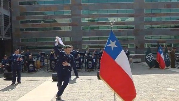 La Big Band de la Fach emociona con las mejores cuecas en la "Parada Musical"
