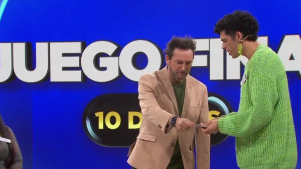 ¡Se pasó! Un mago llegó como participante a "Ahora Caigo"
