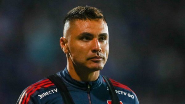 En recuperación: viralizan primera fotografía de Cristóbal Campos tras accidente