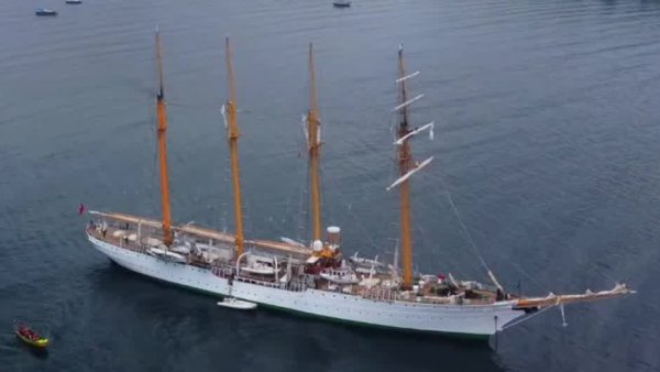 Así fue la llegada del Buque Escuela Esmeralda a Punta Arenas
