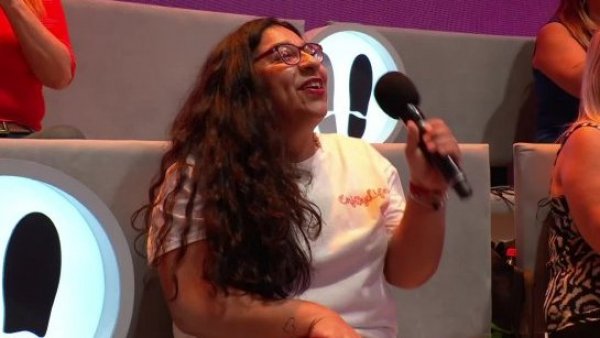 "Le va a ir...": tarotista define el futuro de "Ahora Caigo"
