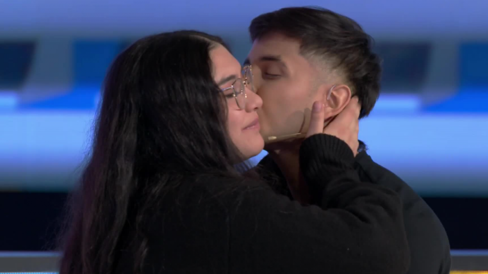 El amor está en el aire y en ¡Ahora Caigo!
