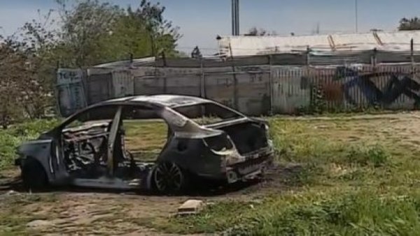 Encuentran vehículo quemado que habría participado en balacera
