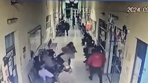"Estamos con una tensión permanente": Director de Cesfam relata serie amenazas a funcionarios de la salud
