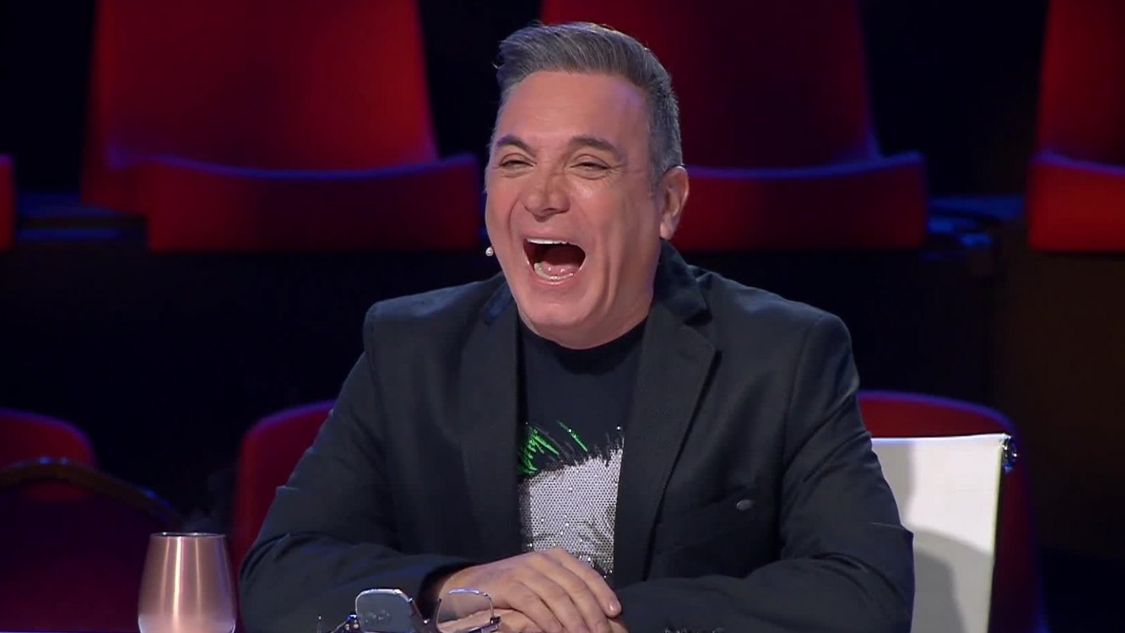 La reacción de Luis Jara al ver a su doble
