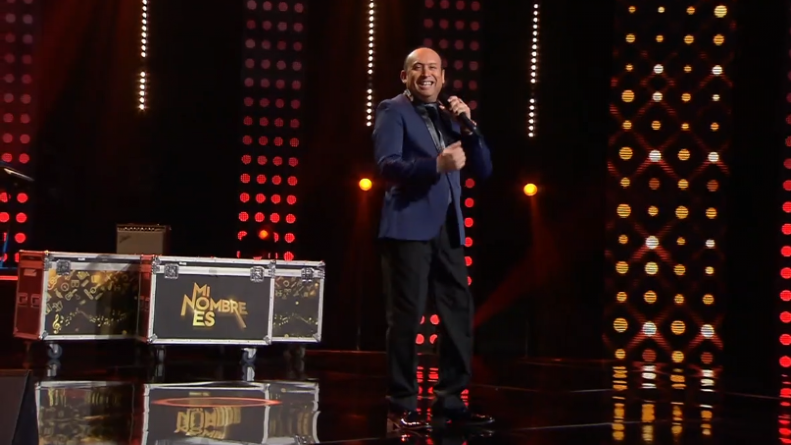 "Vamos a ver qué opina el jurado": Jairo representa a Paul Anka
