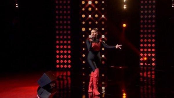 Una "Despechá": así fue la presentación de Antonella como Rosalía
