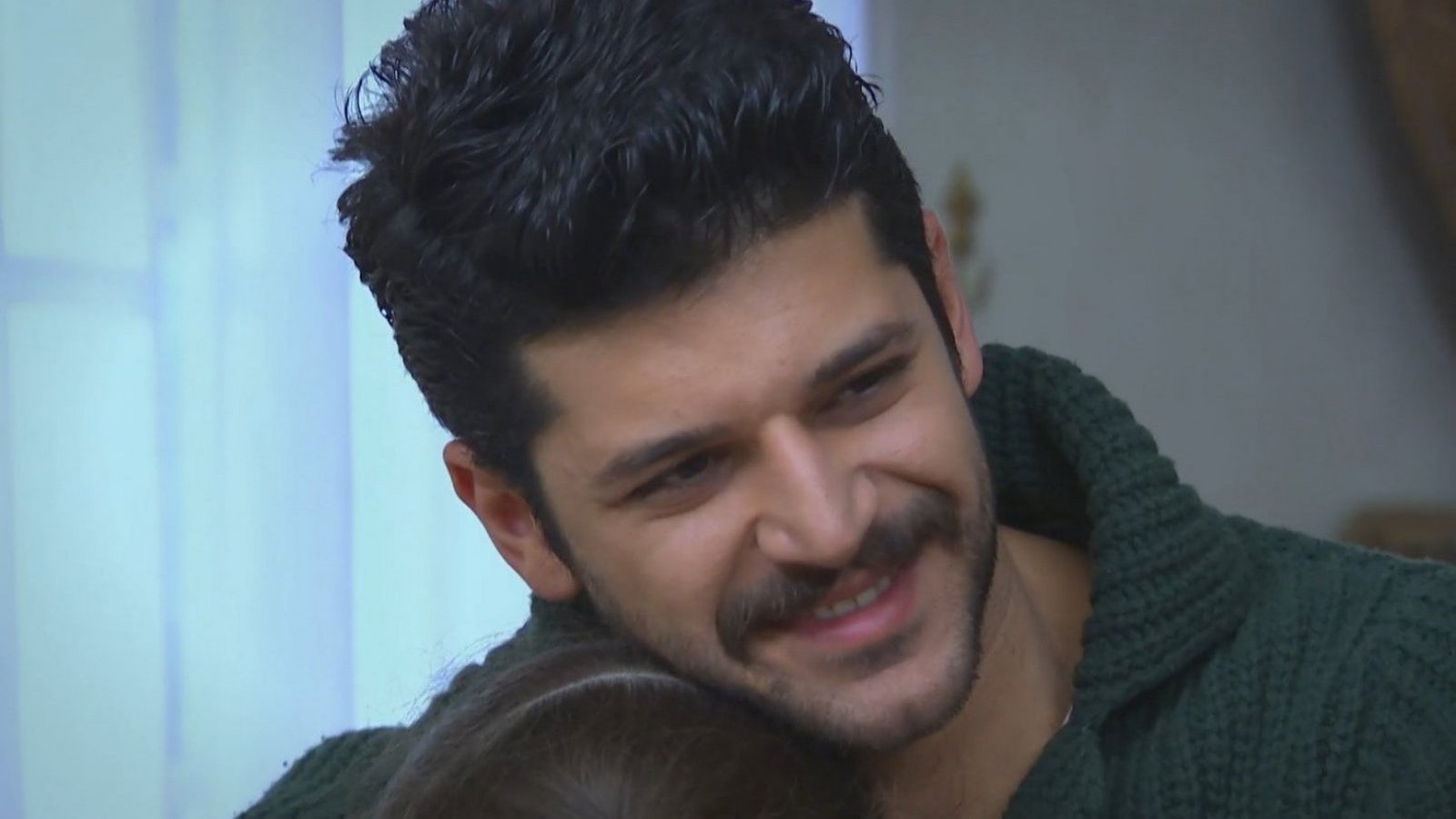 Elif - T1E88 | El rescate de Selim

