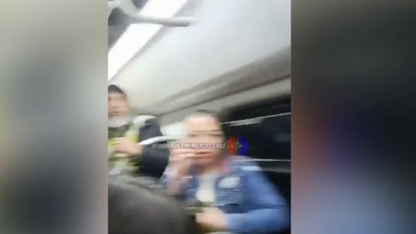 ¡Viaje del terror!: Violenta pelea en vagón del Metro
