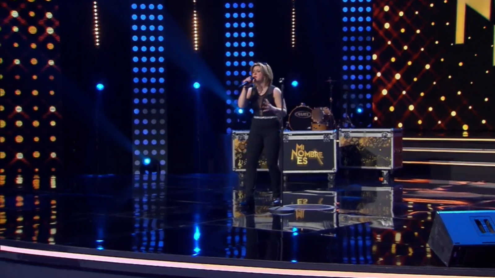 "No escuché a Miley Cyrus": Phoebe no continúa en competencia
