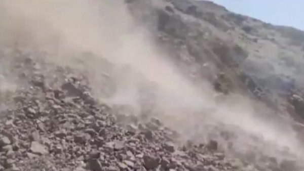 Nuevos derrumbes y cortes de Ruta por sismos en Arica
