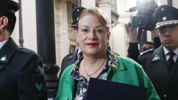 Corte Suprema remueve a Ángela Vivanco por antecedentes revelados en Caso Audio
