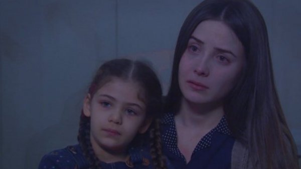 Elif - T1E96 | Las despedidas de Melek
