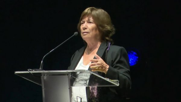 Amira Arratia: "Sin imágenes no hay archivo, sin archivo no hay historia"
