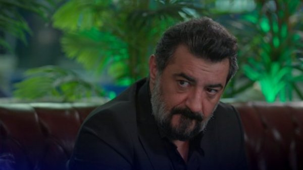 El ahogo de Akif: Mira un avance de este martes de "Todo por mi familia"
