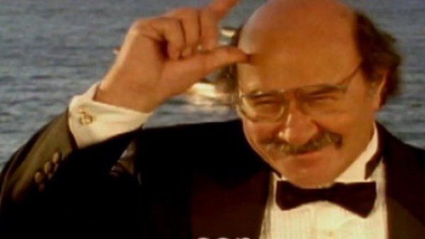 ¡Gracias Maestro! Recordamos el legado cultural de Antonio Skármeta
