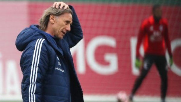 Gareca puso en duda su continuidad: "La dirigencia tiene que reflexionar"

