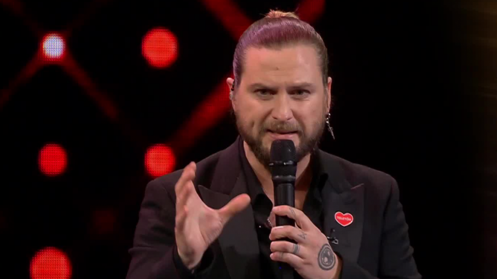 Jean Philippe Cretton dedica emotivas palabras en la noche del repechaje

