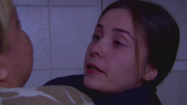 Elif - T1E100 | Venganza contra Melek
