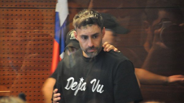Jorge Valdivia enfrenta segunda denuncia por violación