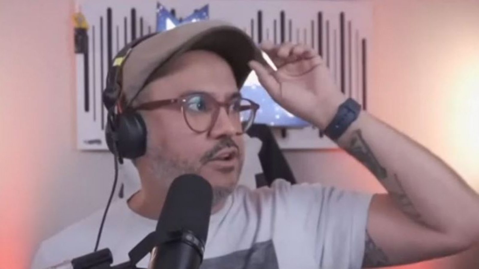 React “Mi nombre es”: Martes 22 de octubre 2024
