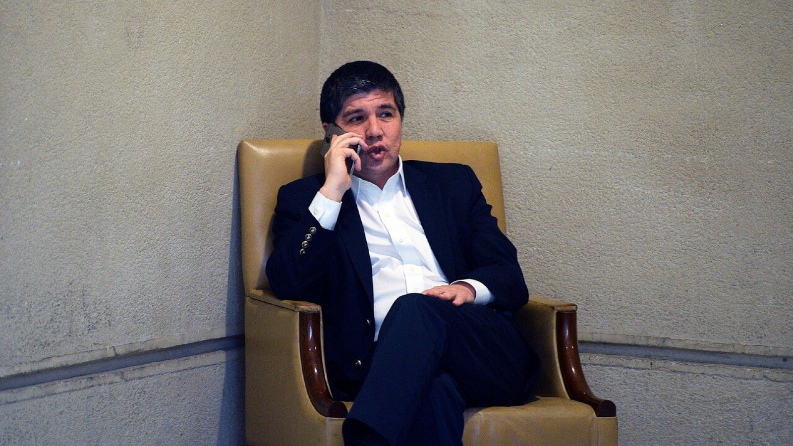 PDI incauta nuevos celulares a Manuel Monsalve
