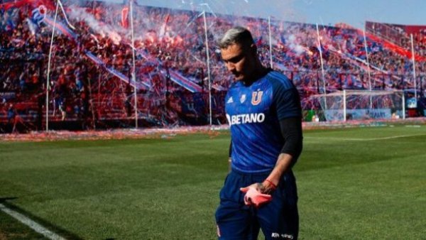 <p>Cristóbal Campos</p>"Juramos nunca abandonarte": Cristóbal Campos emociona las redes sociales con nueva publicación
