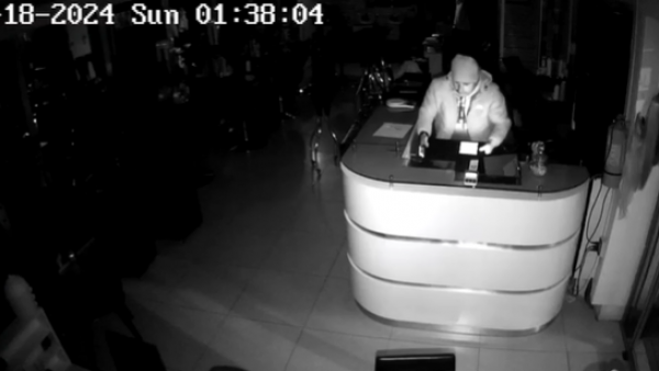 "Estamos devastados": Estilistas sufren millonarios robos por solitario delincuente
