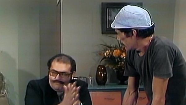 El Chavo del 8: Los platillos voladores sí existen
