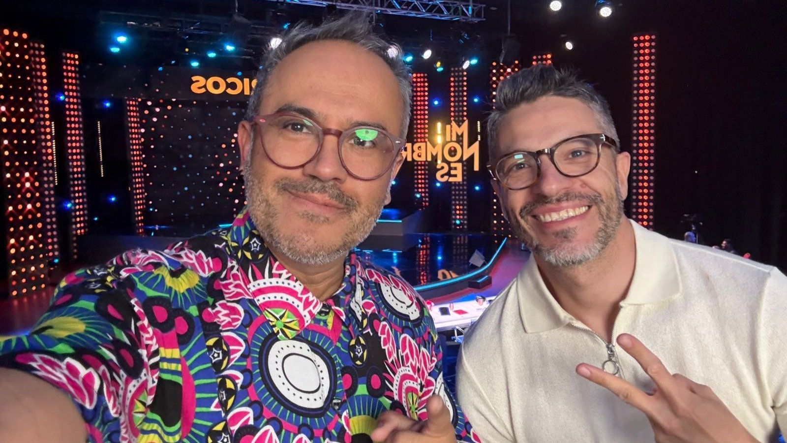 React “Mi nombre es”: Martes 29 de octubre 2024 | Imitadores históricos
