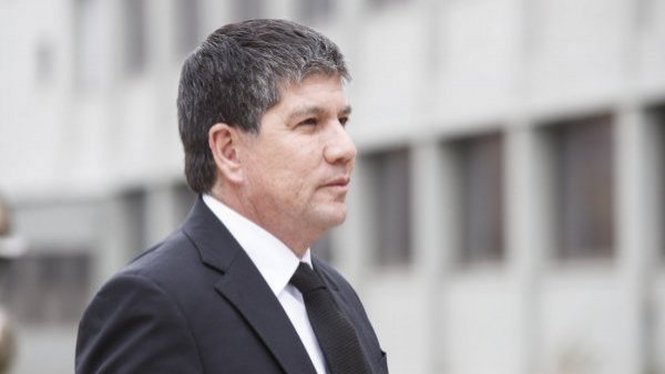 Manuel Monsalve se traslada a Santiago para reunirse con abogados
