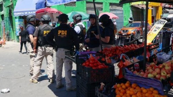 Operativo en Vega Central dejó 26 extranjeros en situación migratoria irregular
