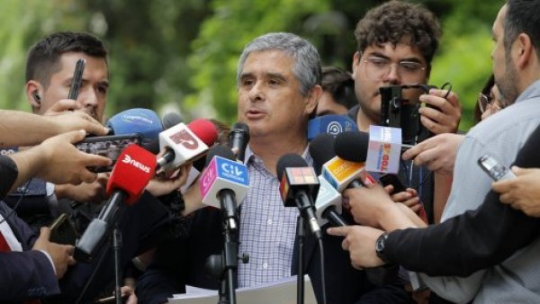 Defensa de Luis Hermosilla liberó listado de jueces y fiscales mencionadas en chats