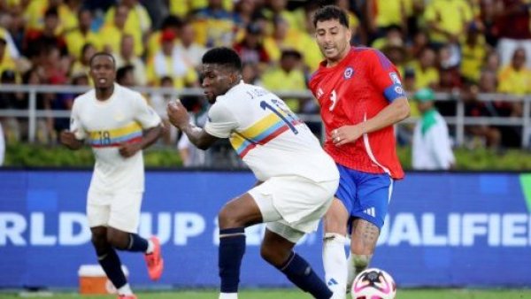 FIFA multó a Chile por "mala conducta" en el encuentro ante Colombia
