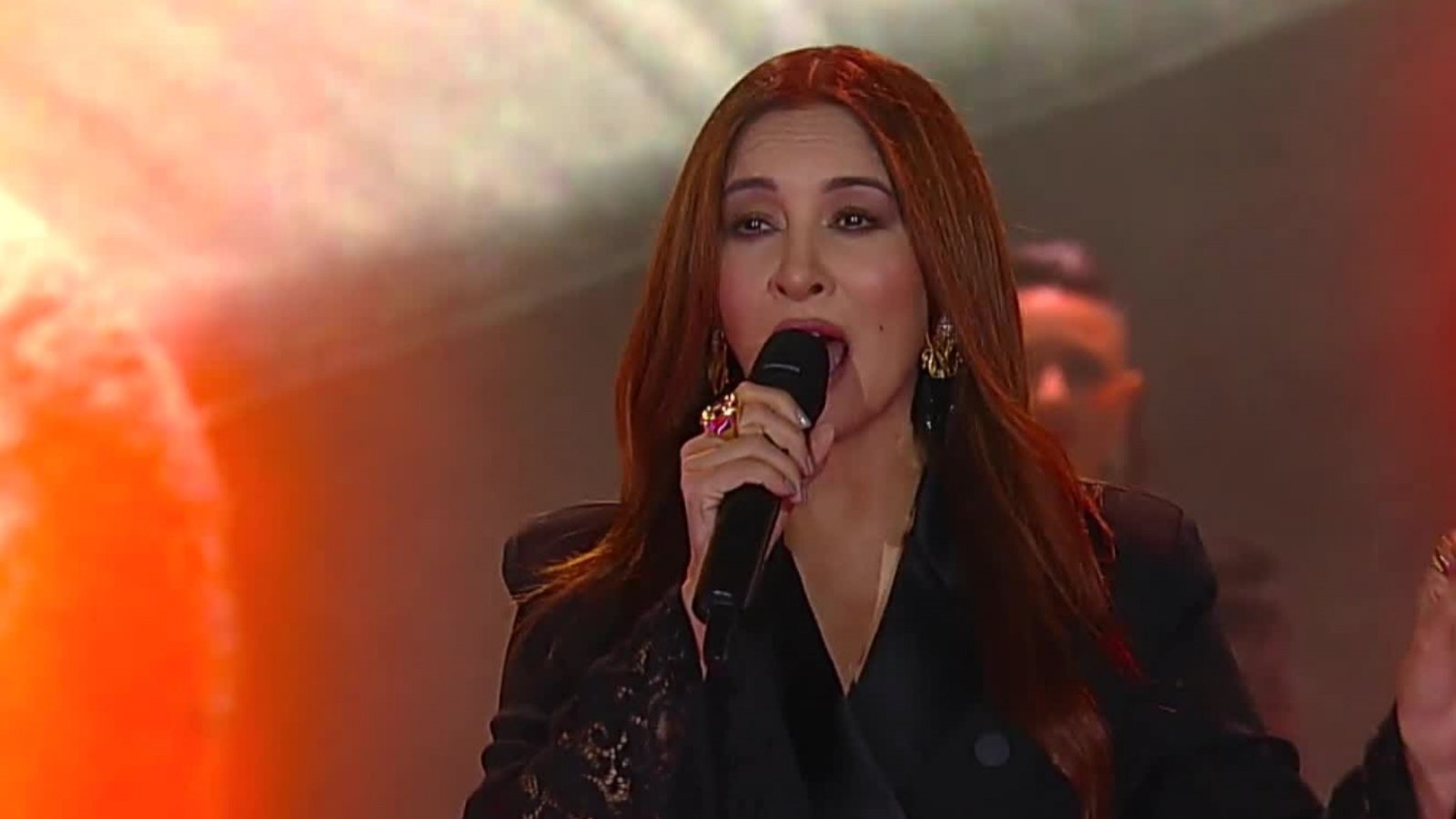 Miriam Hernández con "La fuerza del amor" se une a esta Teletón 2024
